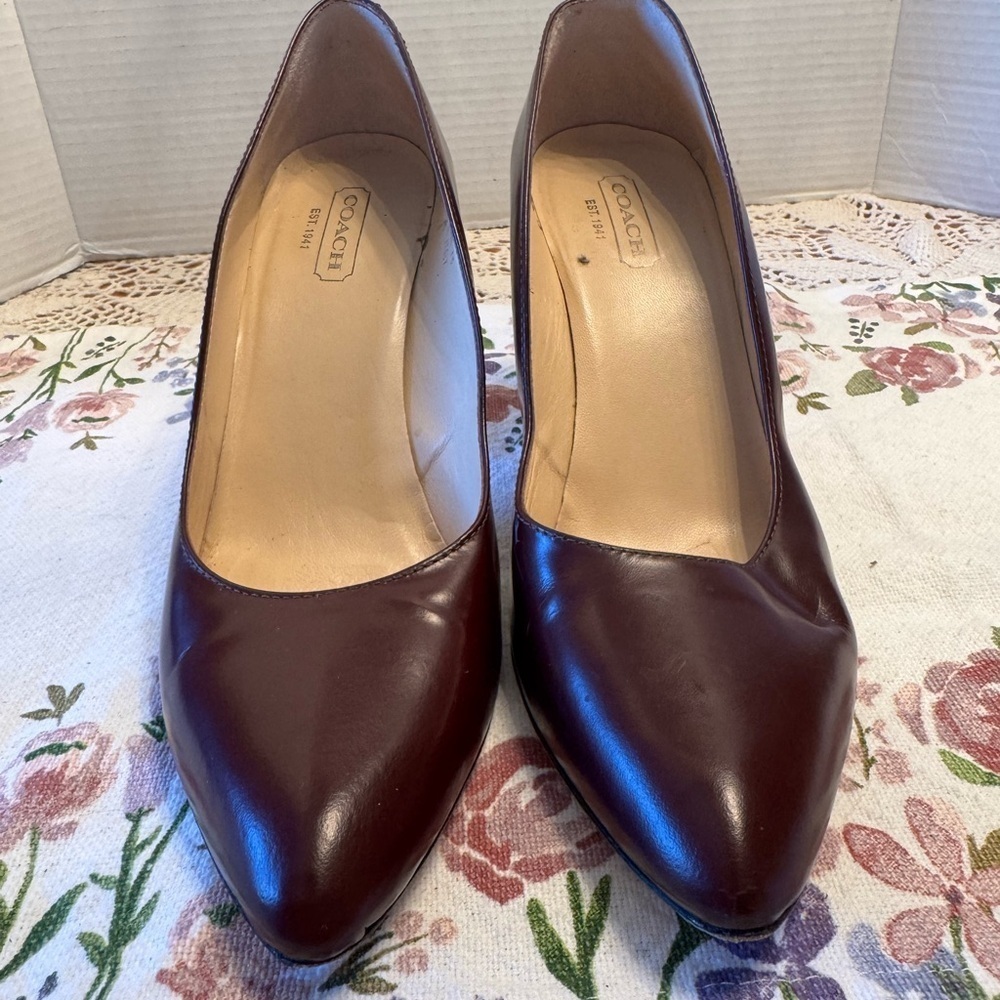 Coach Womens Shoes Leather Made in Italy Italian Gennie Heels Pumps Size 10 - Picture 3 of 13